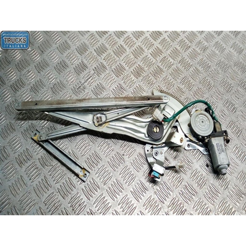 MITSUBISHI ALZA VETRI ANTERIORI DESTRO MITSUBISHI L200 1998>2000 usato
