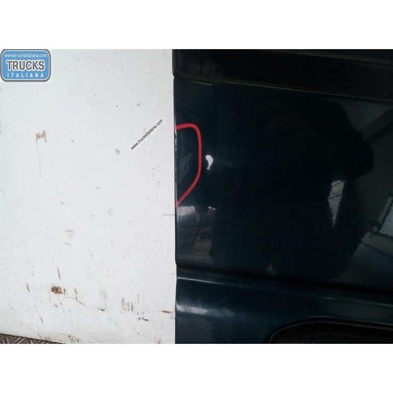 MITSUBISHI PORTA ANTERIORE DESTRA MITSUBISHI Pajero 1997>1999 (V20) usato