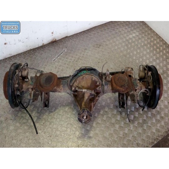 ASSALE POSTERIORE MITSUBISHI Pajero 1997>1999 (V20) usato