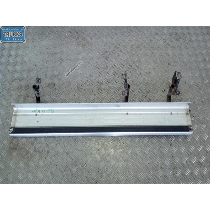 MITSUBISHI FOOT UP LEFT  MITSUBISHI Pajero 1997>1999 (V20) used