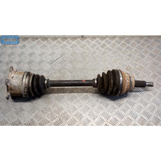 SEMIASSE POSTERIORE DESTRO MITSUBISHI Pajero 2000>2002 (V60) usato