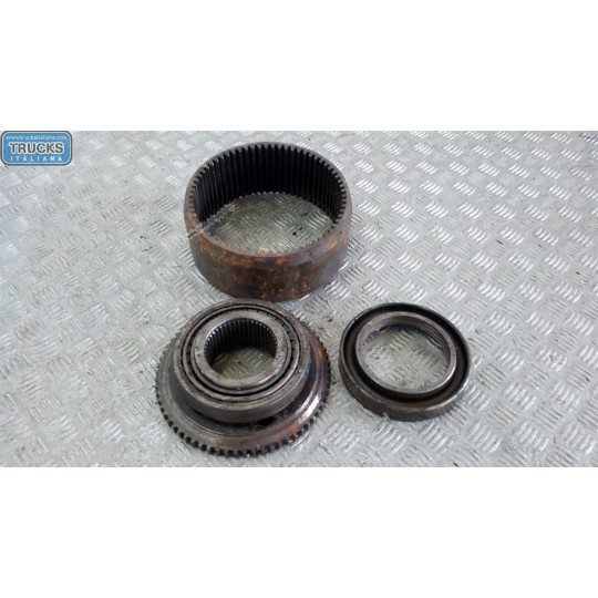 MONTANTE POST DESTRO IVECO TRAKKER 2005>2013 usato