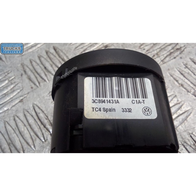 VOLKSWAGEN BLOCK LOGHTS  VOLKSWAGEN Passat 2010>2014 used