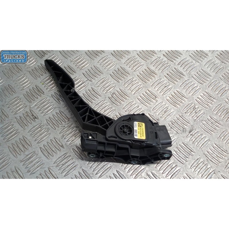 LAND ROVER ELETRONIC THROTTLE PEDAL  LAND ROVER Range Rover Evoque 2011>2015 used