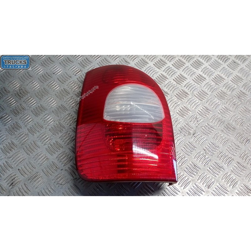 CITROEN FARO POSTERIORE ESTERNO SINISTRO CITROEN Xsara Picasso 2004> usato