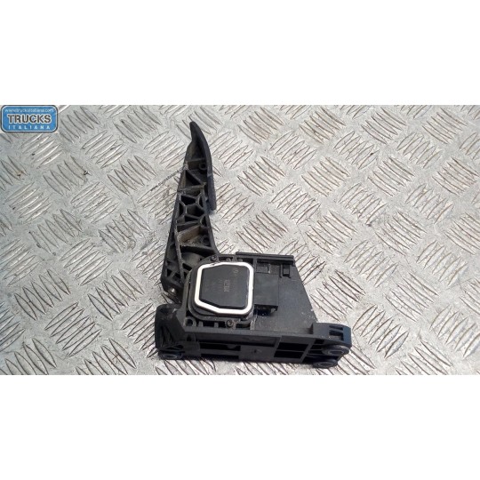 PEDALE ACCELERAZIONE ELETTRONICO MERCEDES-BENZ truck Actros euro 5 2008>2013 usato