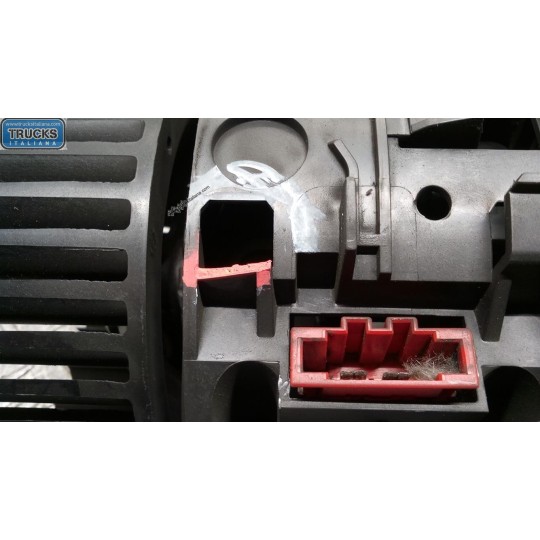 INTERNAL FUN MOTOR  OPEL van Vivaro B 2014> used