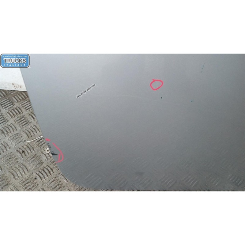 TOYOTA PORTA ANTERIORE DESTRA TOYOTA Aygo 2005>2012 usato