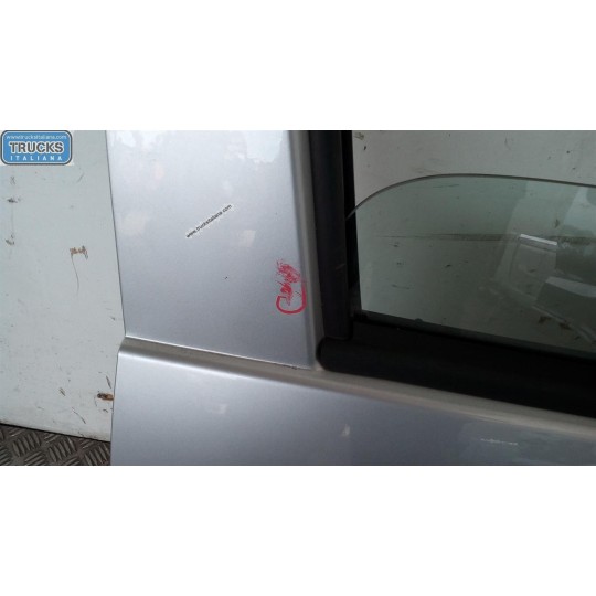 PORTA ANTERIORE DESTRA TOYOTA Aygo 2005>2012 usato