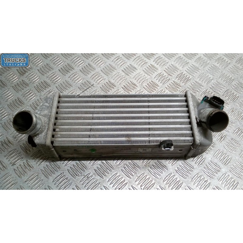 HYUNDAI RADIATORE INTERCOOLERS HYUNDAI ix20 2010> usato