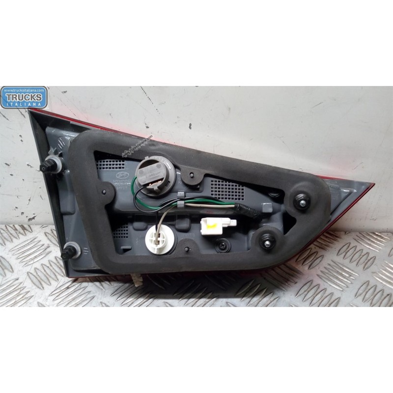HYUNDAI FARO POSTERIORE INTERNO DESTRO HYUNDAI ix20 2010> usato