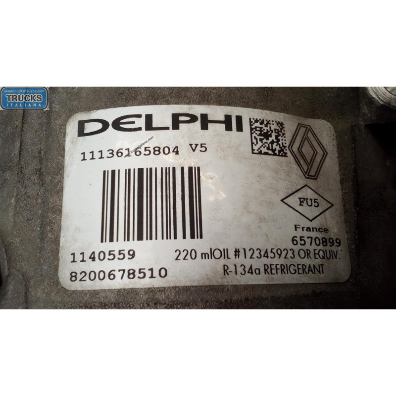 RENAULT van COMPRESSORE ARIA CONDIZIONATA RENAULT van Trafic 2001>2007 usato