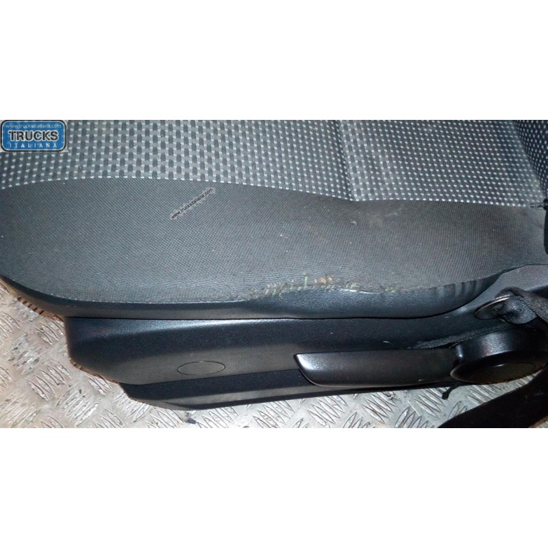 MERCEDES-BENZ van KIT SELLERIA MERCEDES-BENZ van Sprinter 2009>2013 usato