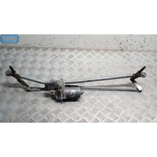 windshield wiper motor RENAULT van Master 2014>2019 used