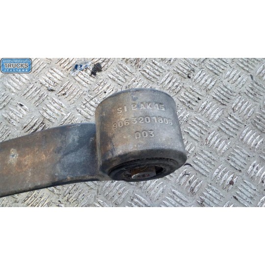 BALESTRE POSTERIORI MERCEDES-BENZ van Sprinter 2009>2013 usato