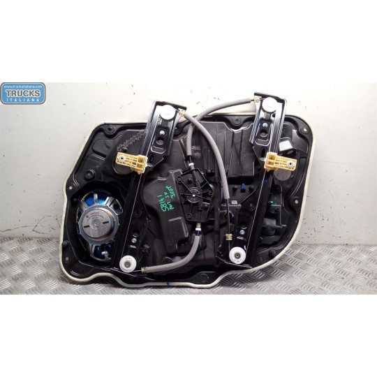 FRONT LEFT POWERED WINDOWS  JEEP Compass 2017> used