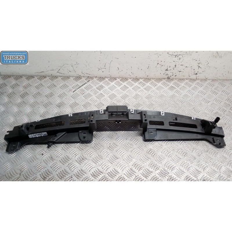 JEEP THE TOP FRONT SPOT-FACING  JEEP Compass 2017> used