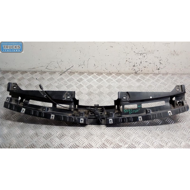 JEEP RIVESTIMENTO SUPERIORE ANTERIORE JEEP Compass 2017> usato