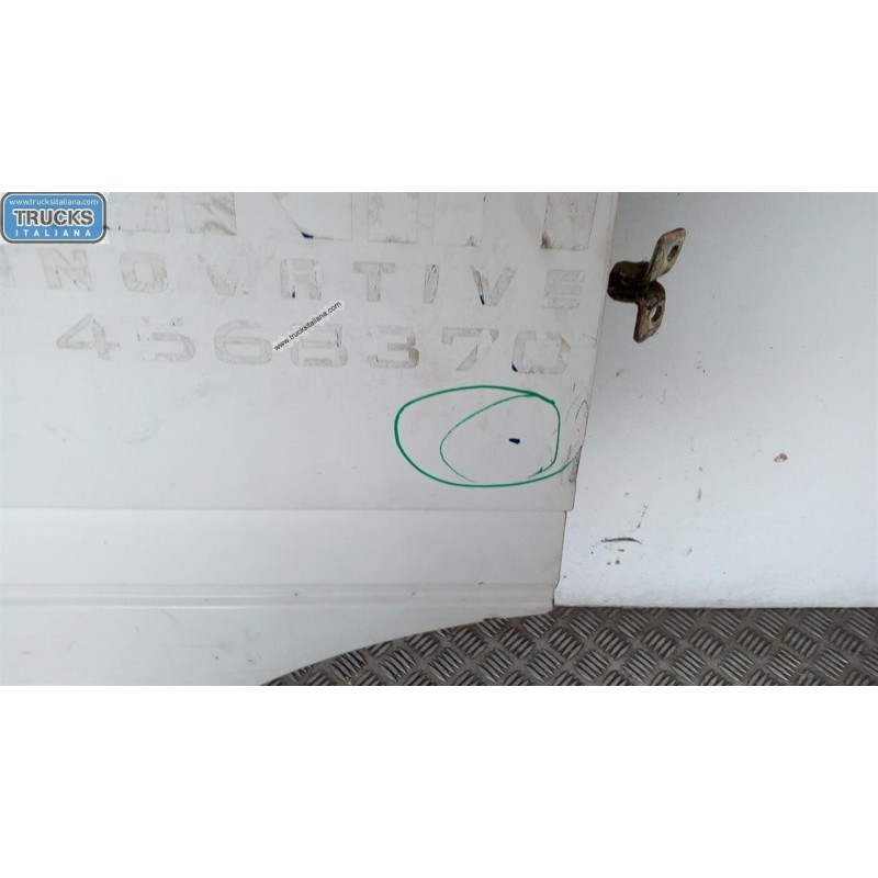 VOLKSWAGEN van RIGHT FRONT DOOR  VOLKSWAGEN van LT 1995> used