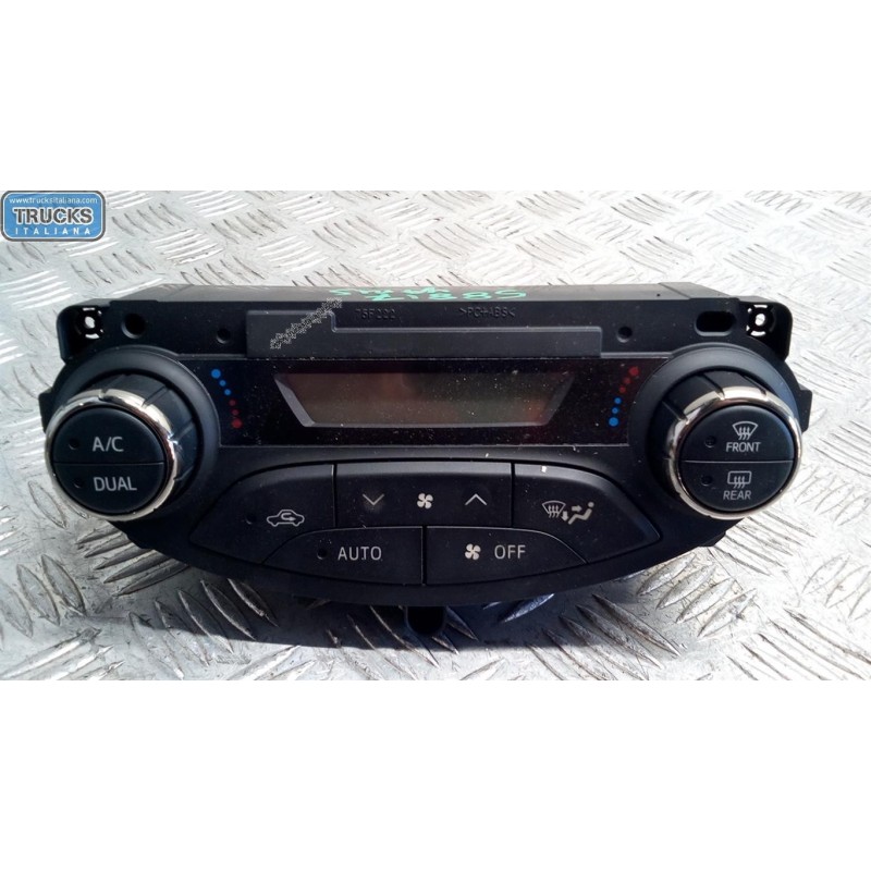 TOYOTA AC CONTROL UNIT TOYOTA Yaris 2011>2014 used