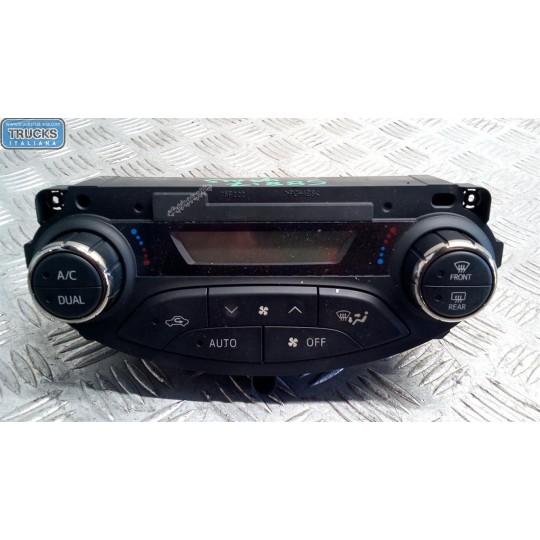 AC CONTROL UNIT TOYOTA Yaris 2011>2014 used