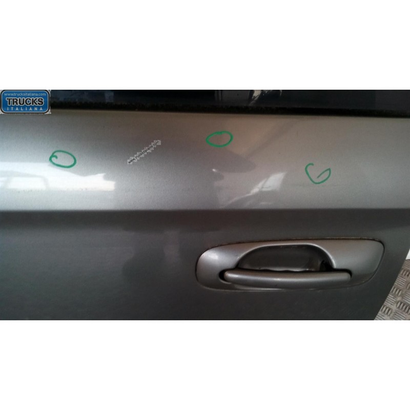 CHRYSLER RIGHT SIDE SLIDING DOOR CHRYSLER Voy./G.Voyager 2004>2008 used