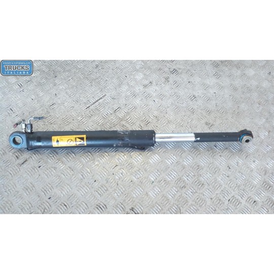 CAB LIFT PISTON  SCANIA Serie R 2005> used