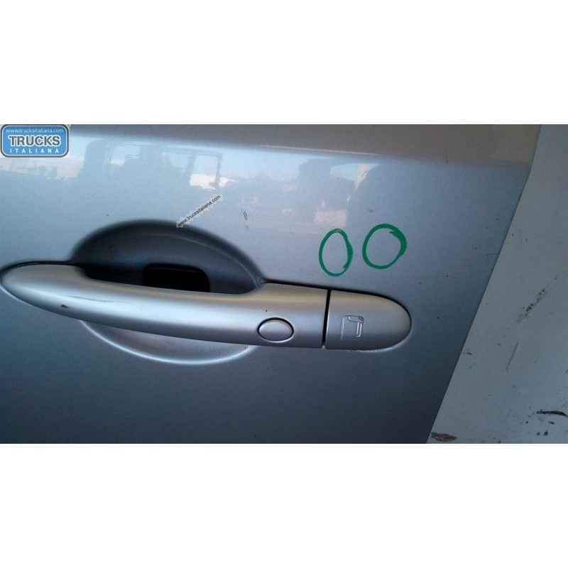 RENAULT LEFT FRONT DOOR RENAULT Koleos 2008>2011 used