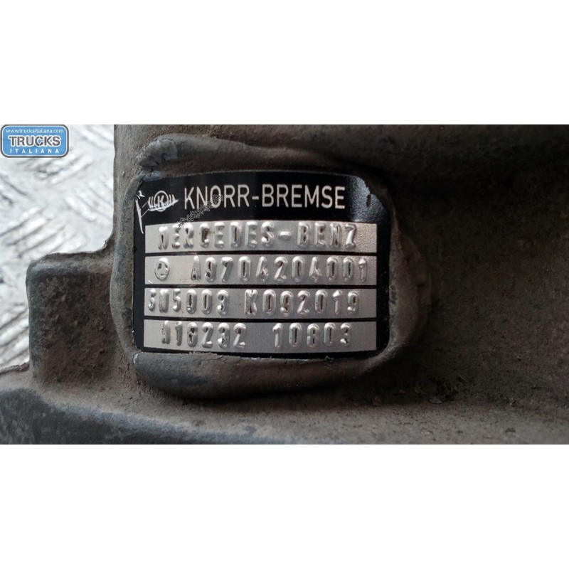 MERCEDES-BENZ truck PINZA POSTERIORE DESTRA MERCEDES-BENZ truck Atego euro 6 2014> usato