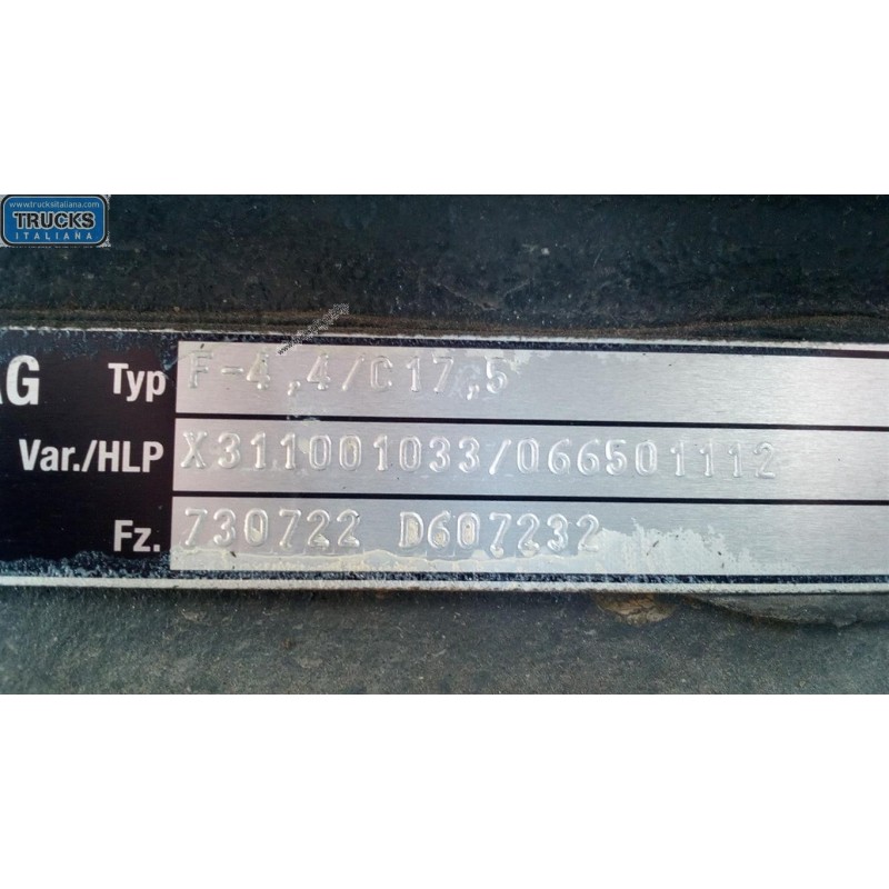 MERCEDES-BENZ truck ASSALE ANTERIORE MERCEDES-BENZ truck Atego euro 6 2014> usato