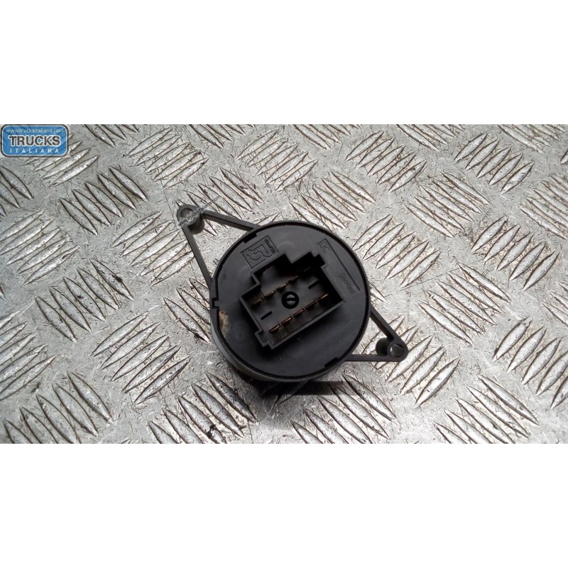 MERCEDES-BENZ truck BLOCCO LUCI MERCEDES-BENZ truck Atego euro 6 2014> usato