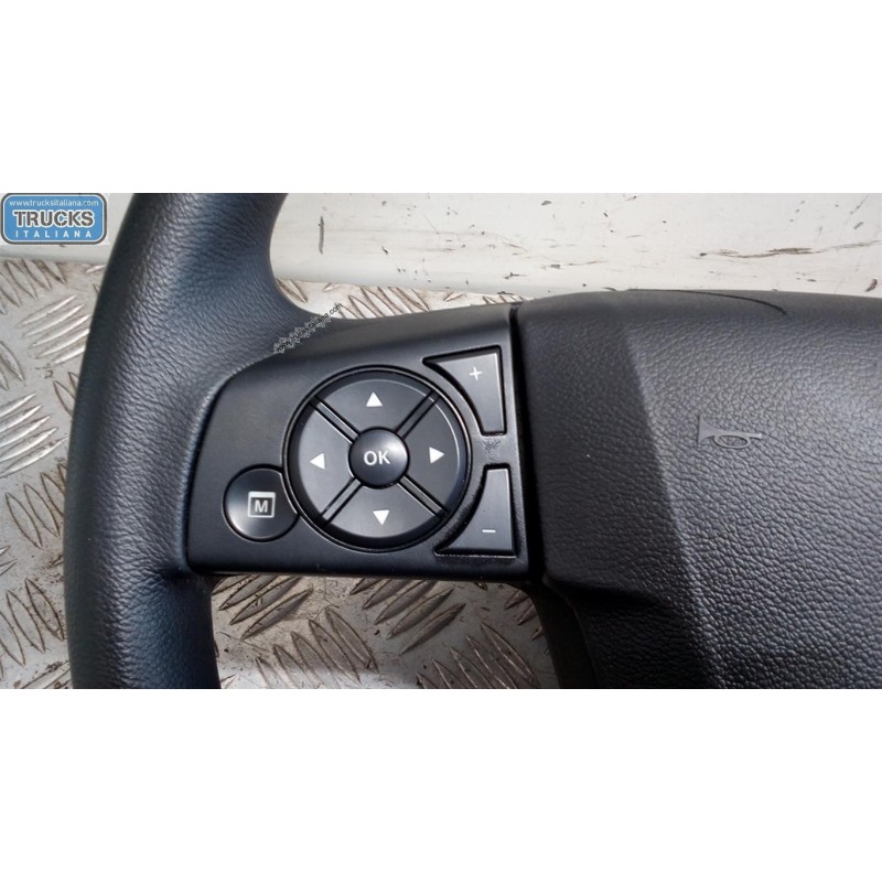 MERCEDES-BENZ truck VOLANTE MERCEDES-BENZ truck Atego euro 6 2014> usato