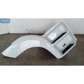 RIGHT FRONT MUDGUARD...
