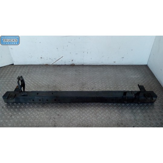TRAVERSA ANTERIORE PARAURTO DAF XF95 usato