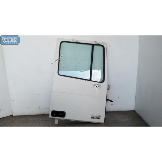 RIGHT FRONT DOOR  DAF XF95 used