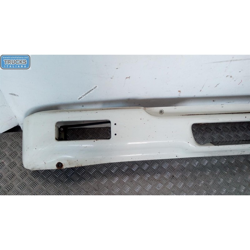 DAF PARAURTI ANTERIORE DAF XF95 usato