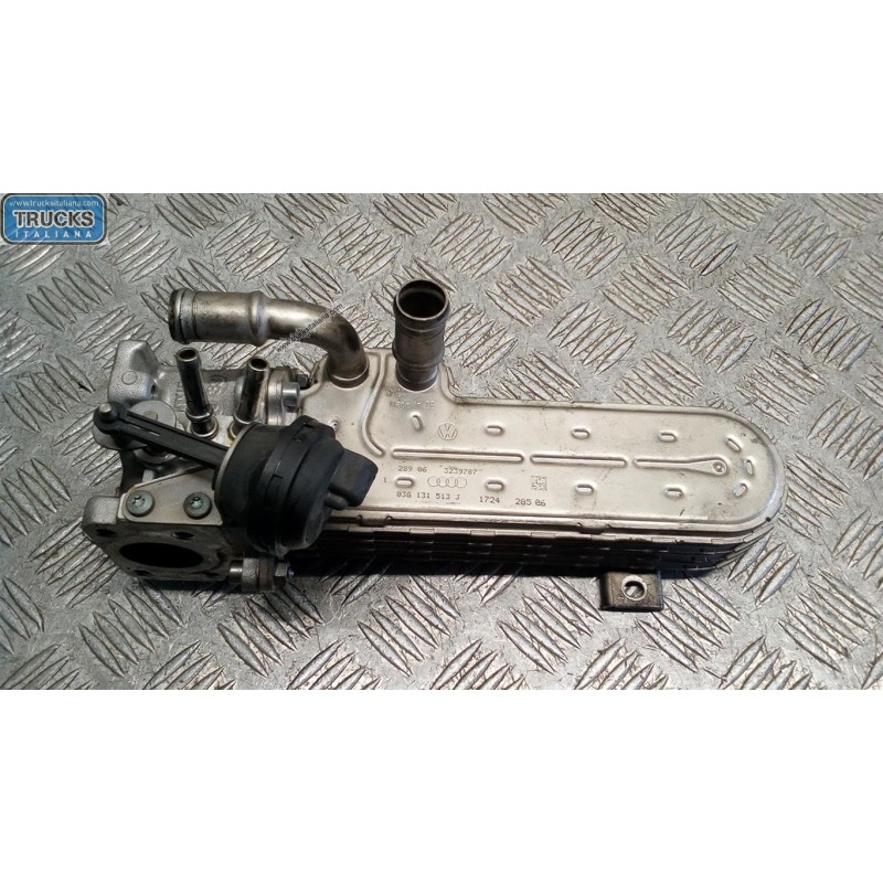VOLKSWAGEN SCAMBIATORE DI CALORE VOLKSWAGEN Passat 2005>2010 usato