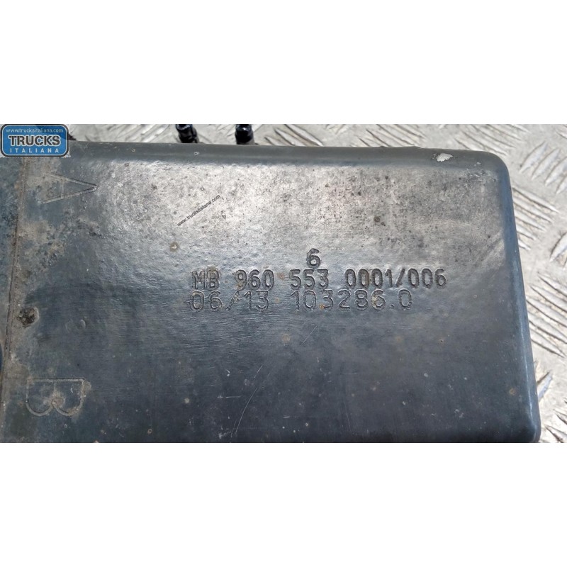 MERCEDES-BENZ truck POMPA IDR ALZACABINA MERCEDES-BENZ truck Actros euro 6 2014>2021 usato