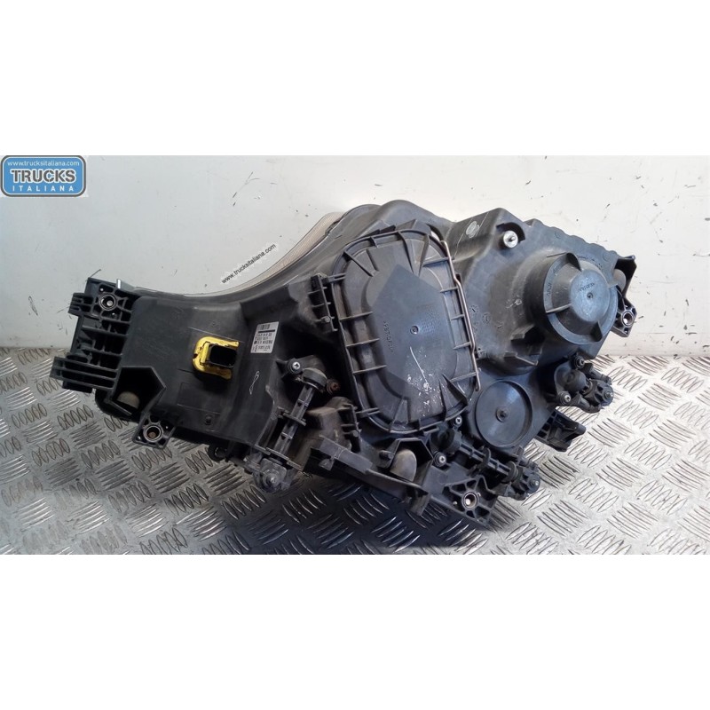 MERCEDES-BENZ truck RIGHT HEADLIGHT MERCEDES-BENZ truck Actros euro 6 2014>2021 used