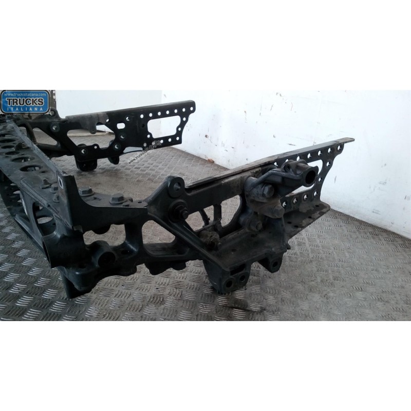 MERCEDES-BENZ truck RIVESTIMENTO ANTERIORE COMPLETO MERCEDES-BENZ truck Actros euro 6 2014>2021 usato