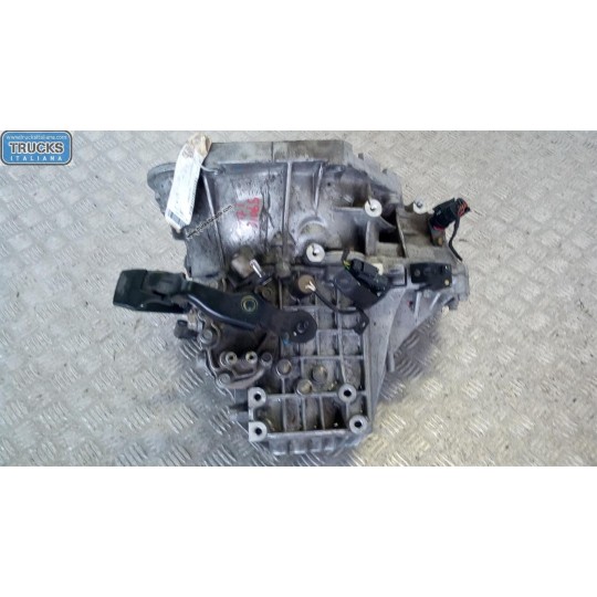 CAMBIO HYUNDAI i10 2013>2016 usato