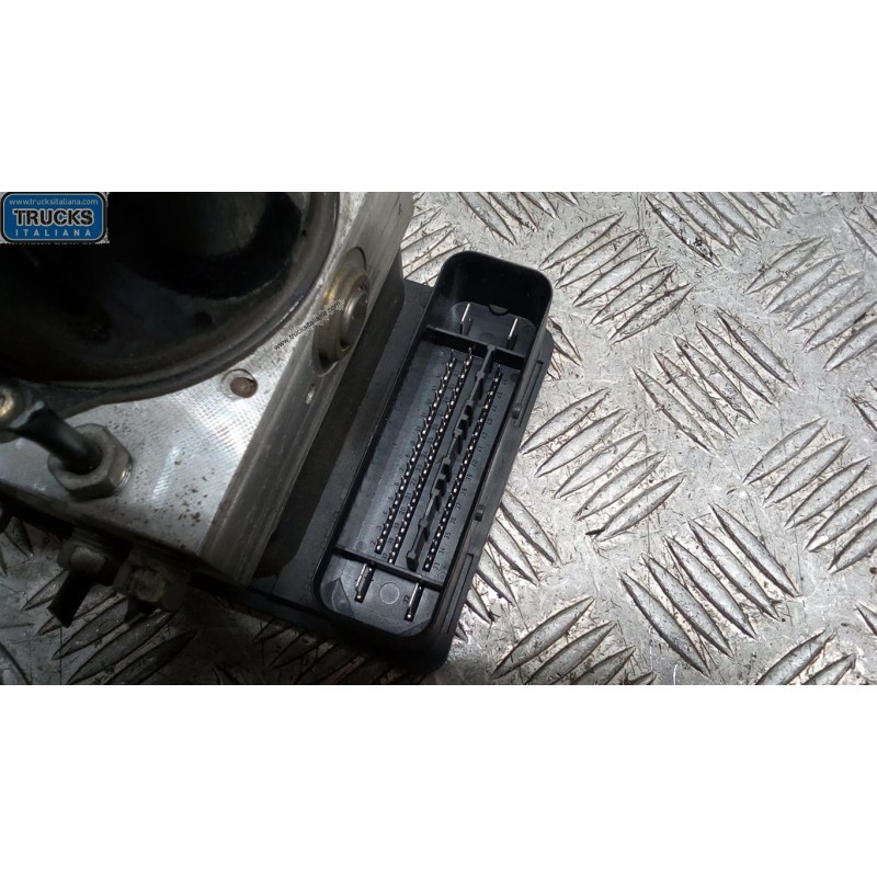 VOLVO ABS SYSTEM VOLVO V50 used