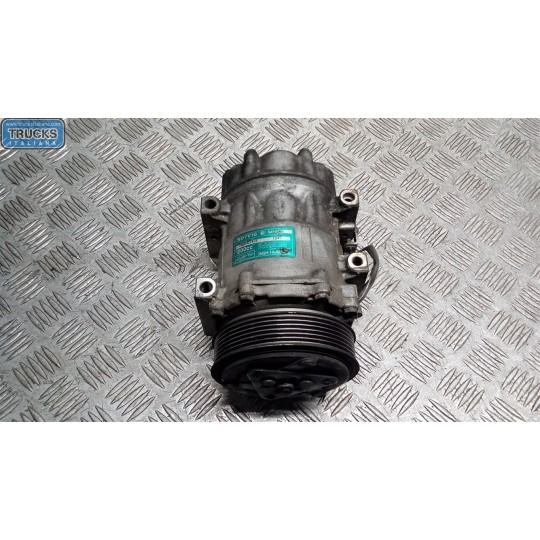 COMPRESSORE ARIA CONDIZIONATA VOLVO V50 usato