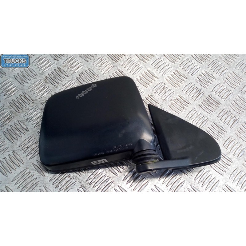 NISSAN REARVIEW RIGHT  NISSAN King Cab 1988>1998 used