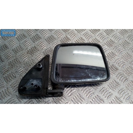 REARVIEW RIGHT  NISSAN King Cab 1988>1998 used