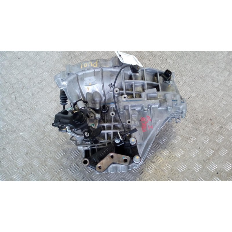 HYUNDAI GEARBOXES  HYUNDAI i20 2008>2012 used