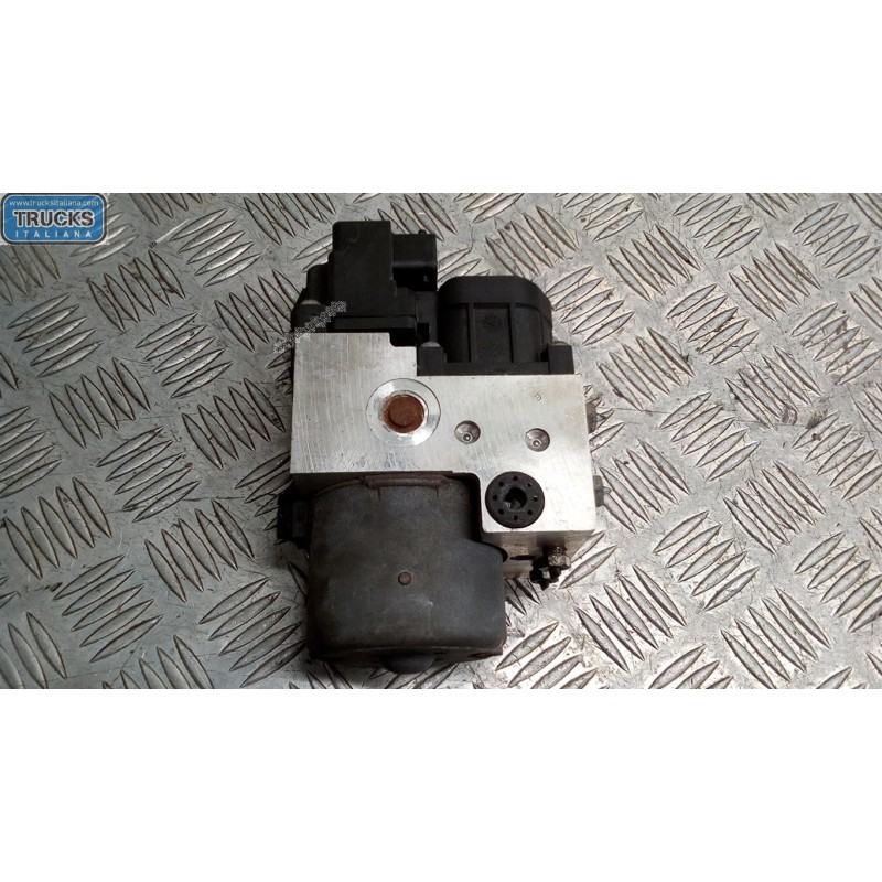 VOLVO GRUPPO ABS VOLVO S40 V40 1996>2000 usato