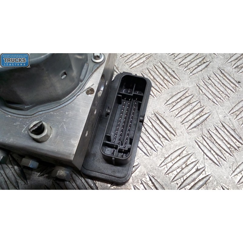 OPEL GRUPPO ABS OPEL Corsa E 2014>2019 usato