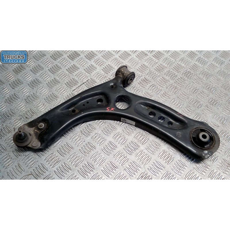 VOLKSWAGEN CONTROL ARM FRONT LOWER LEFT  VOLKSWAGEN Golf 7 2012>2016 used