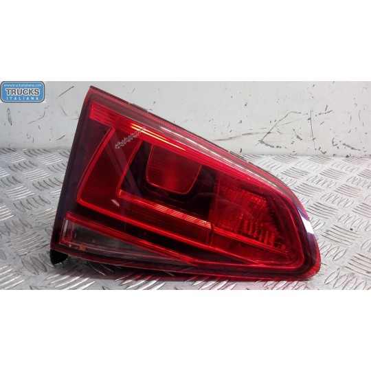 FARO POSTERIORE INTERNO SINISTRO VOLKSWAGEN Golf 7 2012>2016 usato